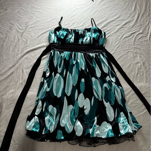 le chateau Dresses & Skirts - Le Chateau Elegant Teal and Black Ensemble